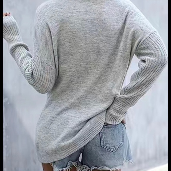 🌹🍭NWT🍭🌹TRENDY AND FUN STAR PULLOVER SWEATER🌹🍭COMES IN BLACK AND GREY🍭🌹 - Picture 9 of 14